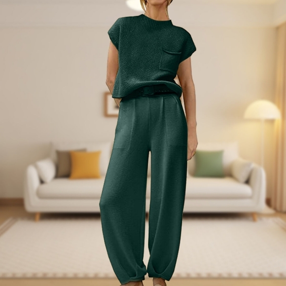 Vintage Other - Women's Two-Piece Sweater Set - Knit Pullover Top High-Waist Pants - Green - S